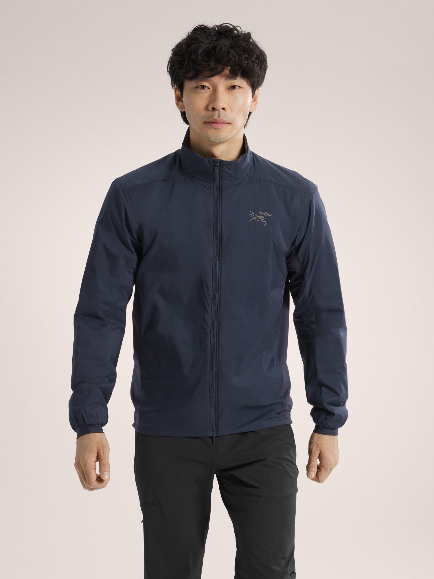 ARC'TERYX ネイビーフルジップジャケット Arc'teryx Men's Breathable Atom Jacket Navy – Black Sapphire – Arc