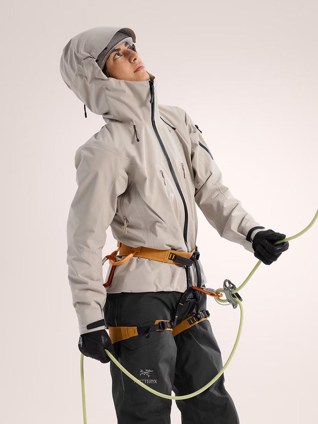 AR-385A Harness Women's