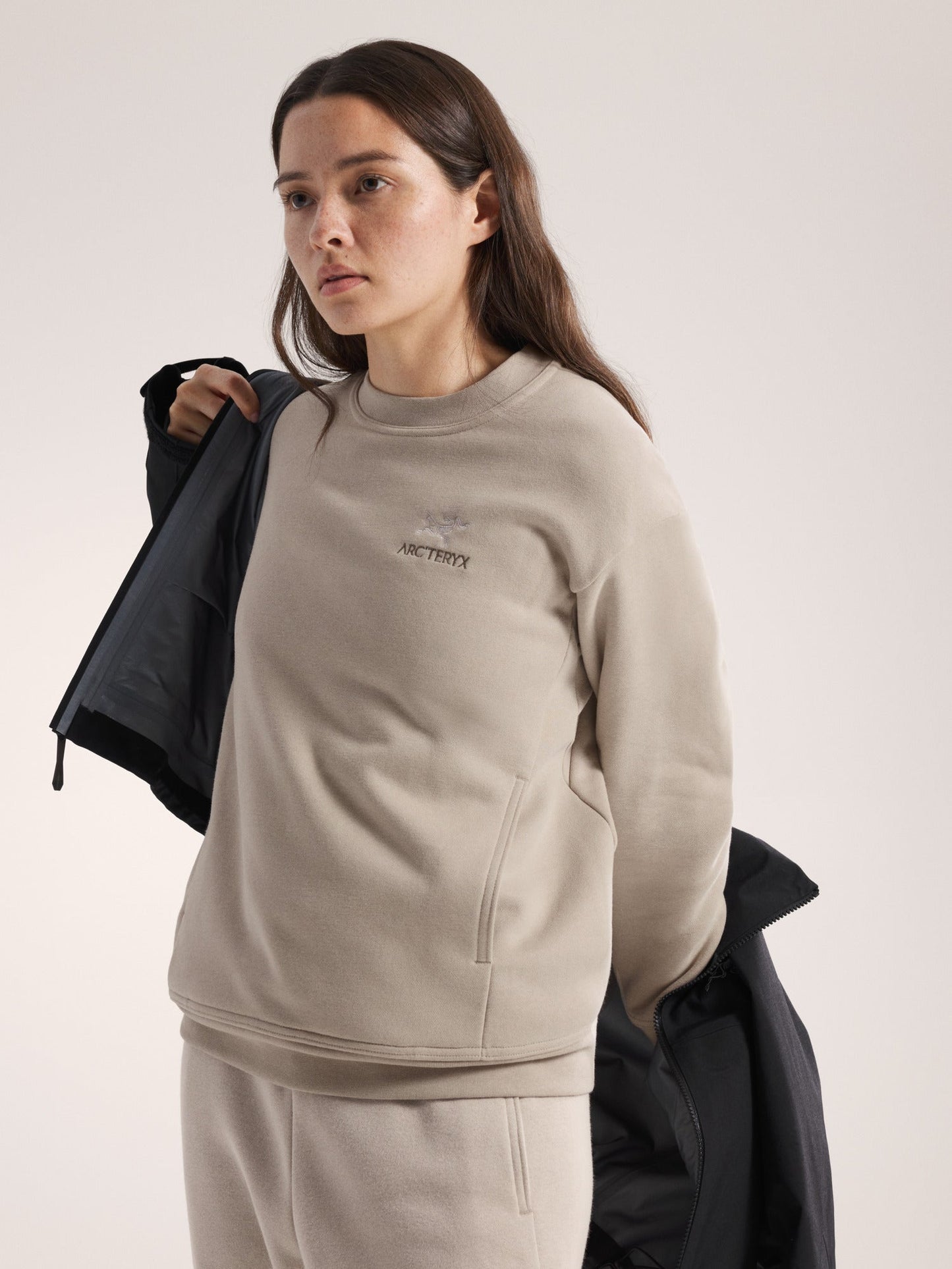 Emblem Fleece Crew Women's