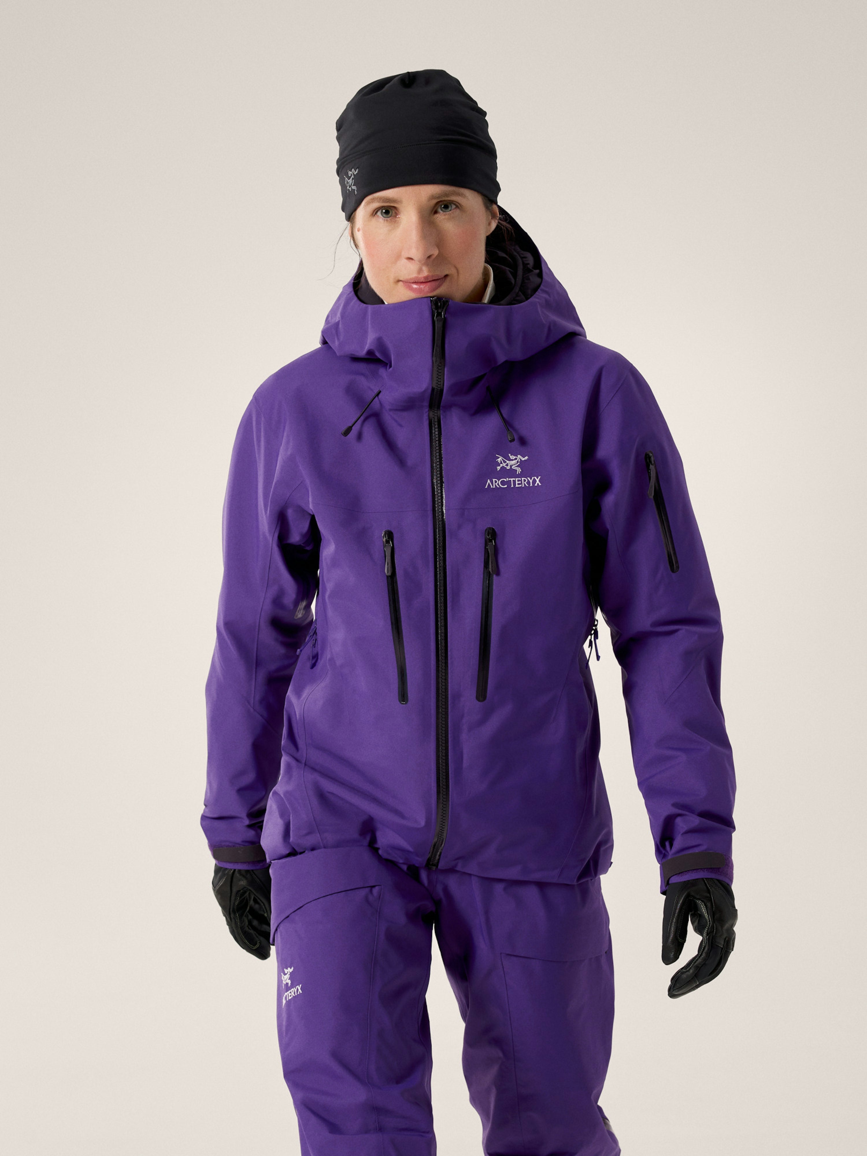 Arc'teryx Women's Waterproof Alpha SV Jacket Purple – Azalea