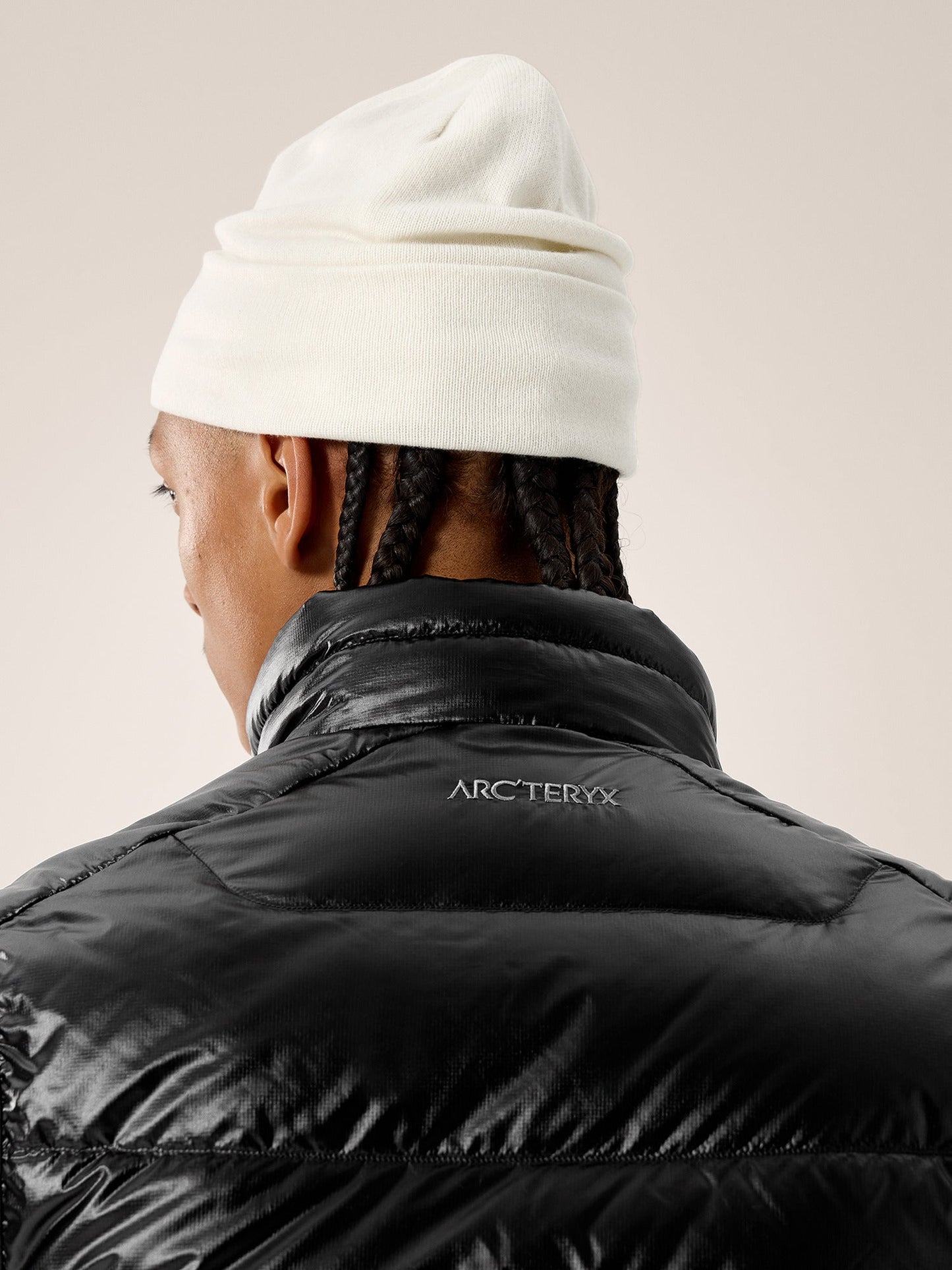 Embroidered Bird Toque