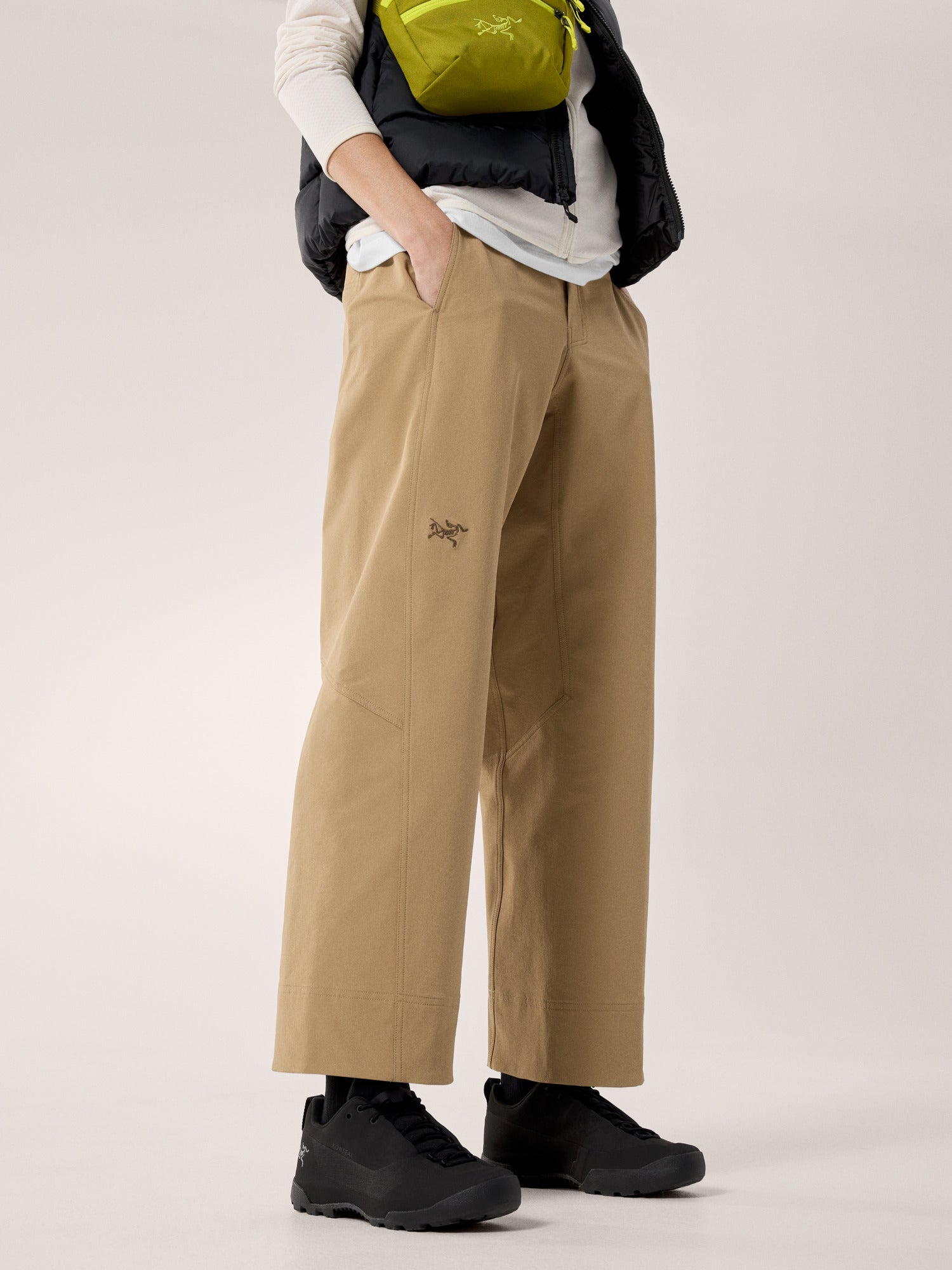 Nia Pant Women's