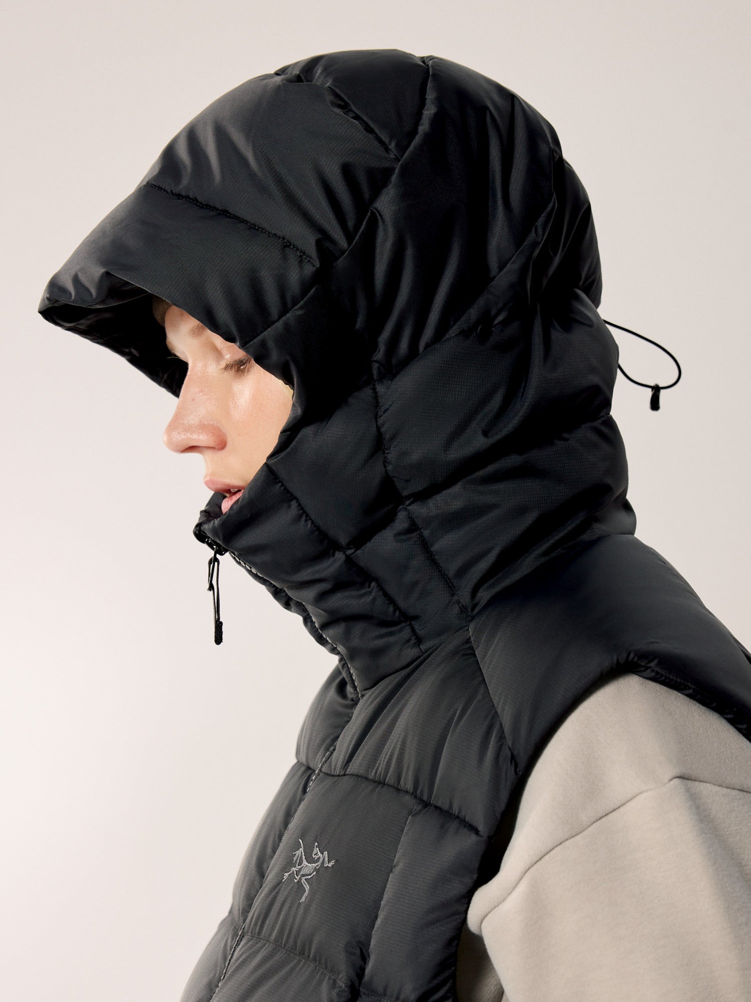 Thorium Vest Women's