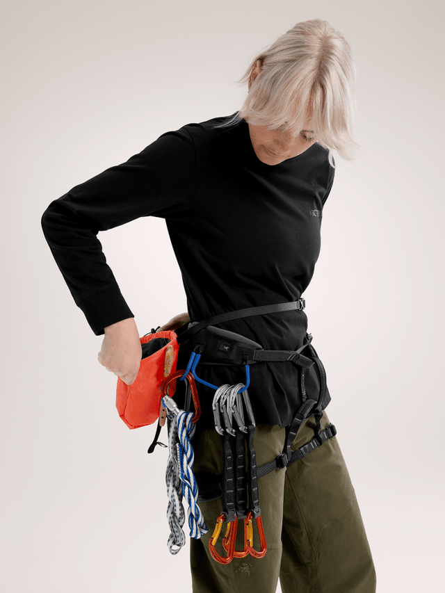 Ion Lightweight Chalk Bag