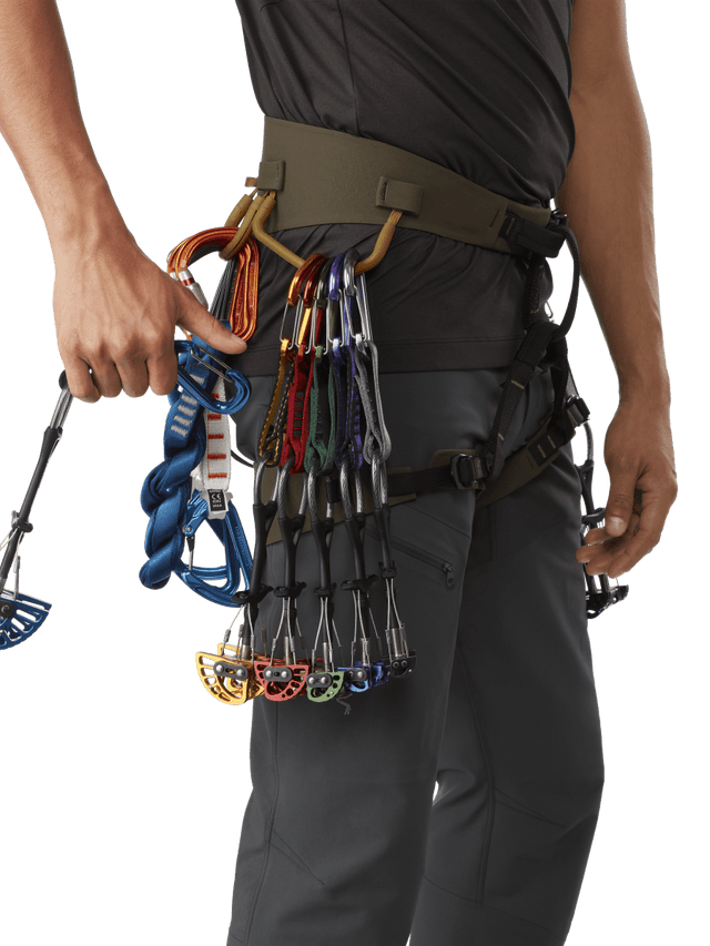 AR-395A Harness Men's