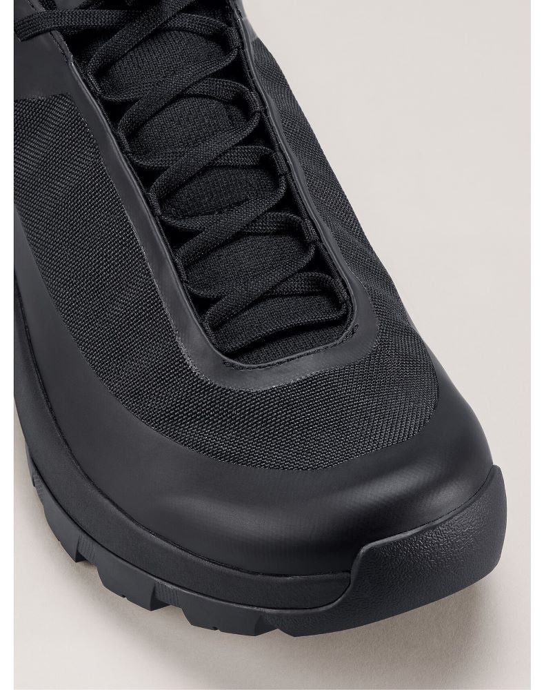 VERTEX ALPINE Shoe Women's Black/Black - Arc'teryx Australia