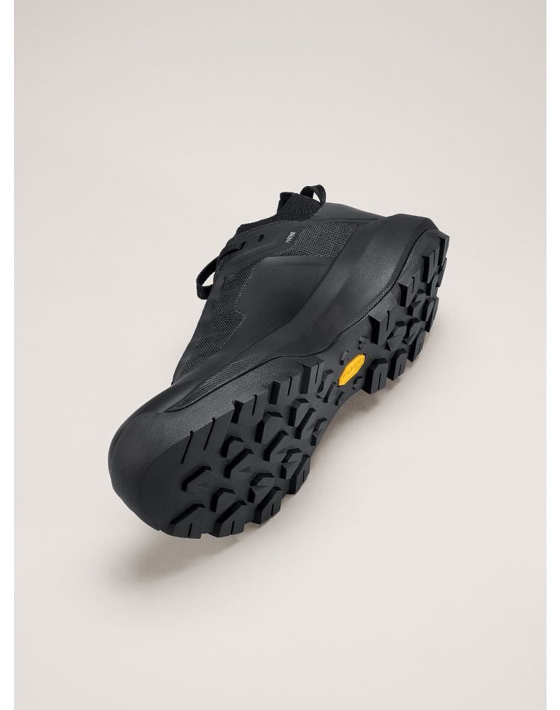 VERTEX ALPINE Shoe Women's Black/Black - Arc'teryx Australia