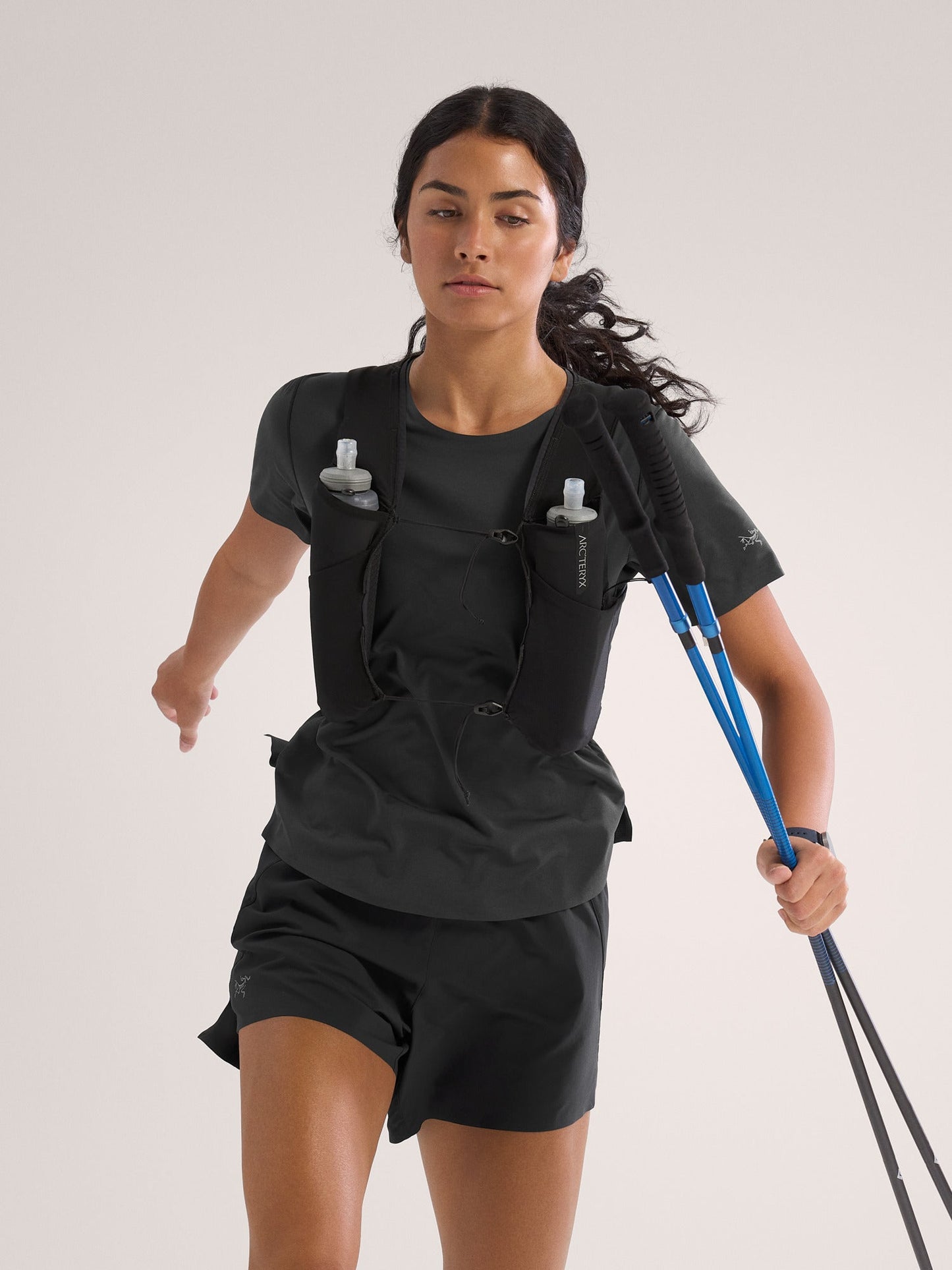 Norvan Crew Neck Shirt SS Women's Black - Arc'teryx Australia