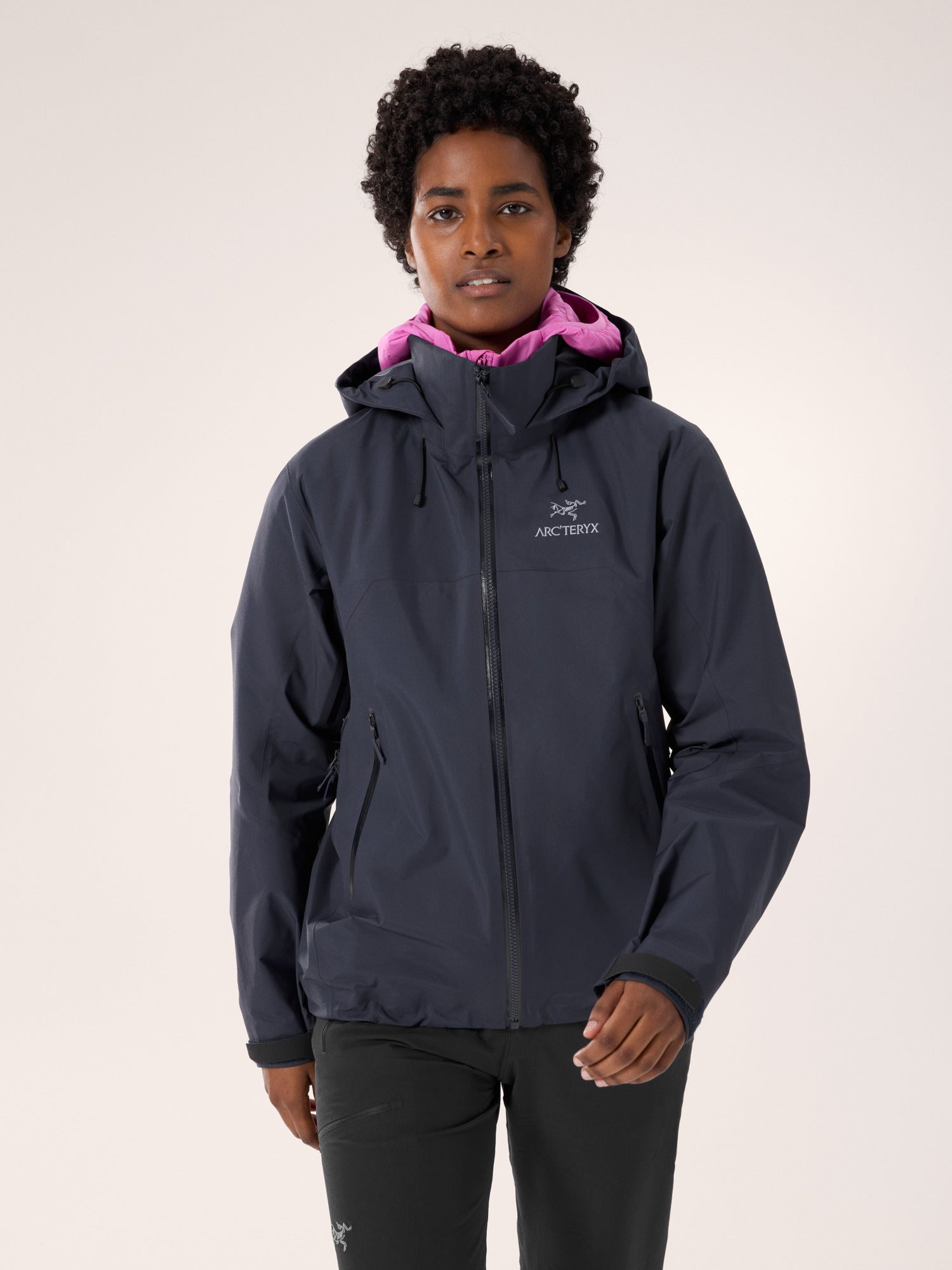 Arc'teryx Women's Waterproof Beta AR Jacket Navy – Black Sapphire – Arc ...
