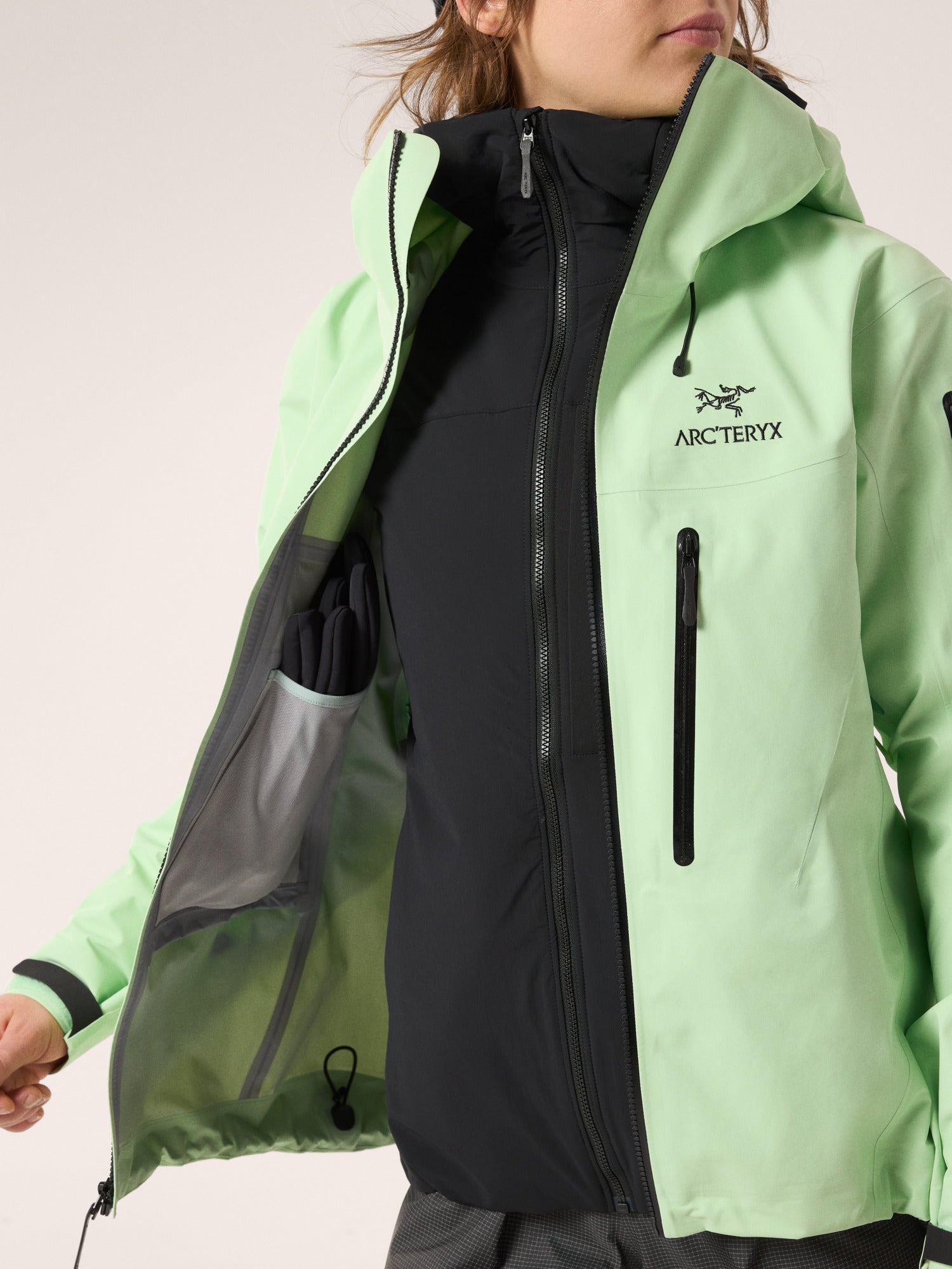 Alpha SV Jacket Women's – Arc'teryx New-Zealand