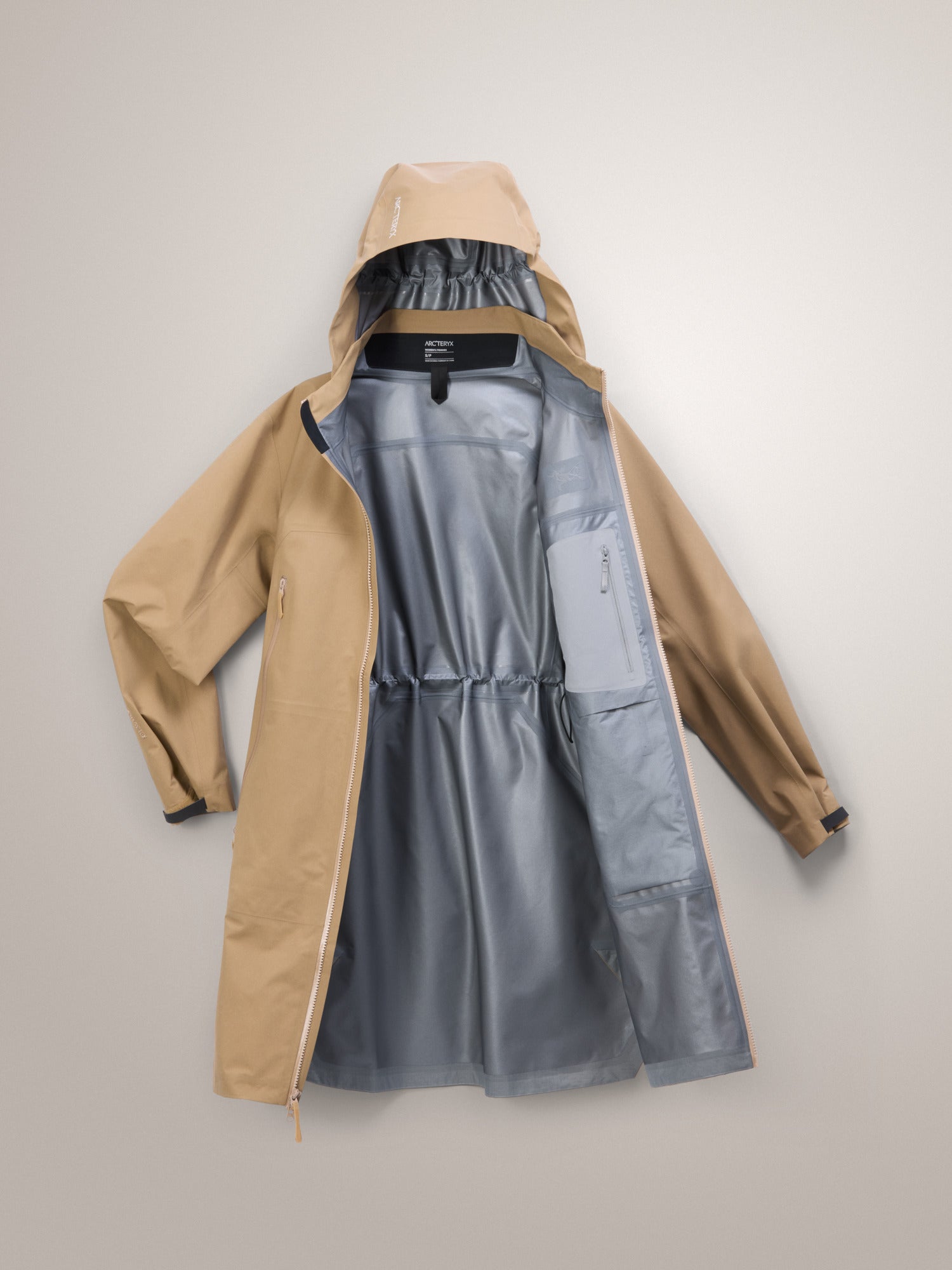 Beta Coat Women's