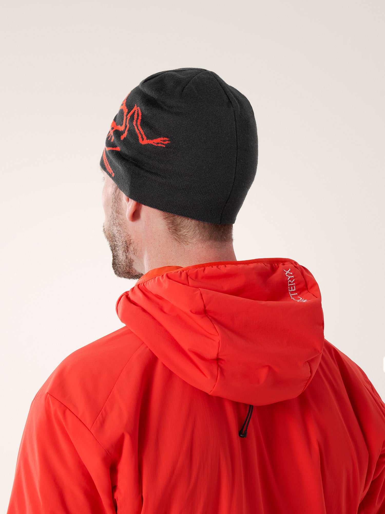 Lightweight Bird Head Toque