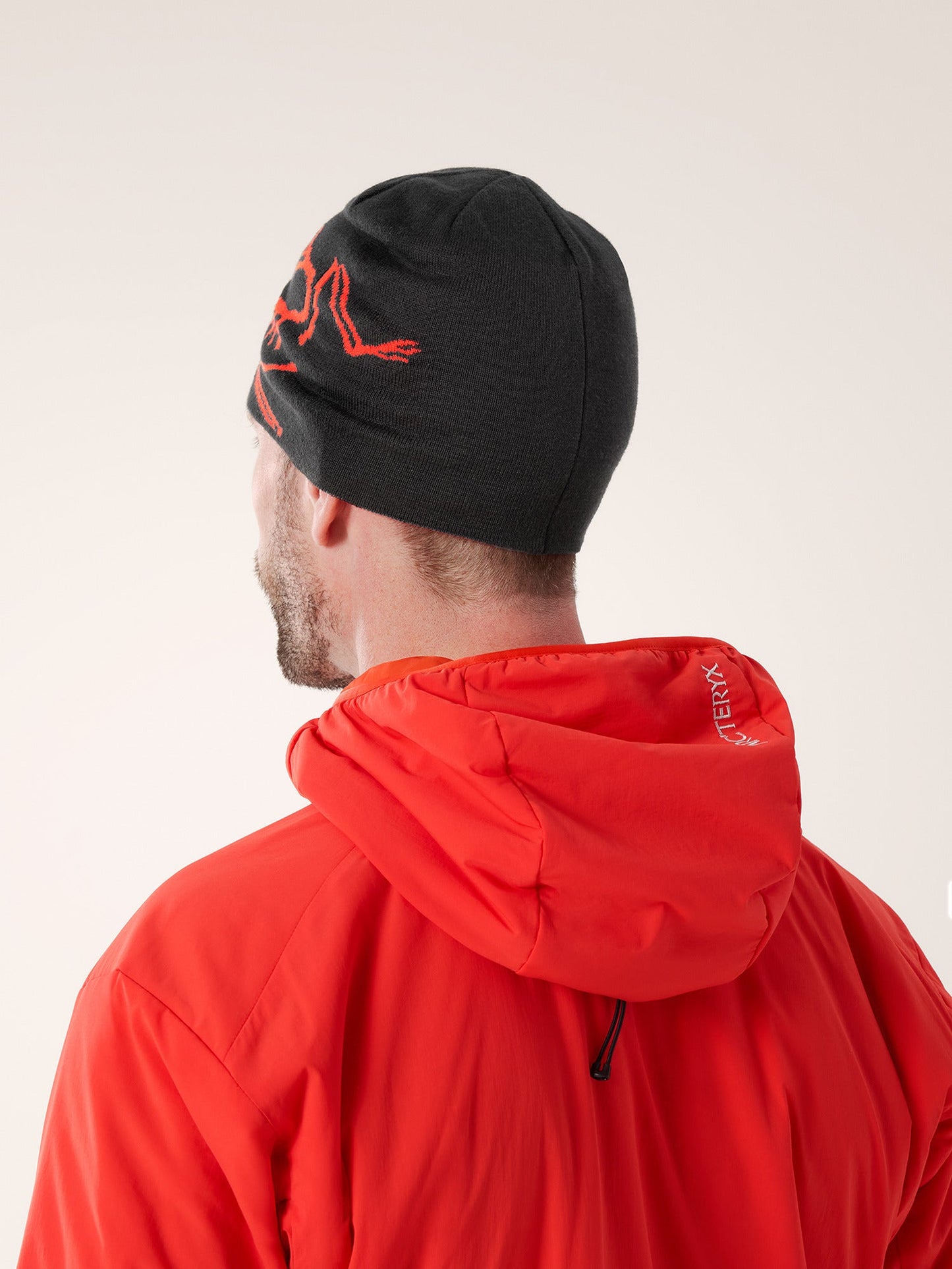 Lightweight Bird Head Toque
