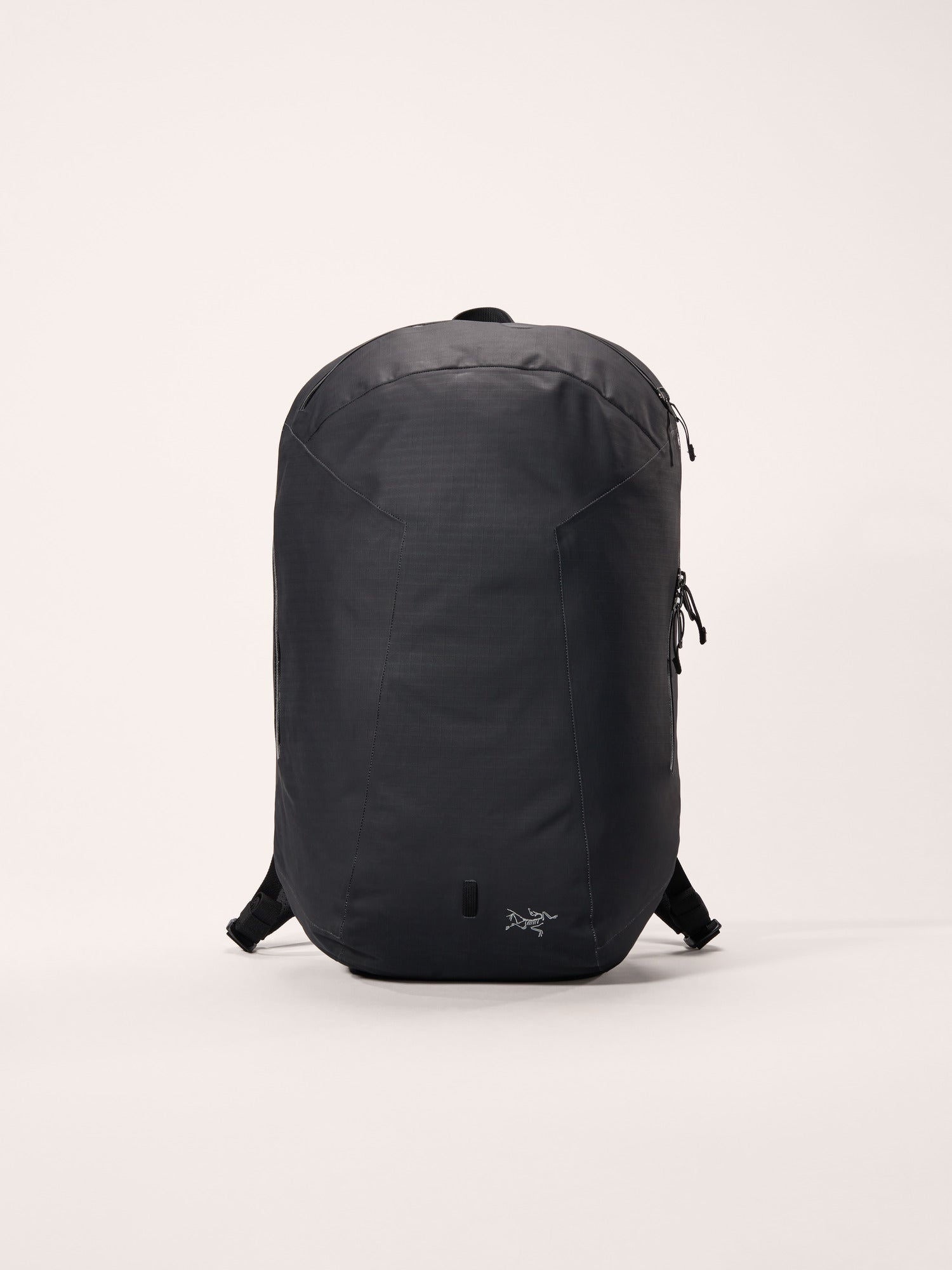 ARC'TERYX Granville 16 Zip Backpack ブラック Granville 16 Backpack – Arc'teryx Tokyo Ginza