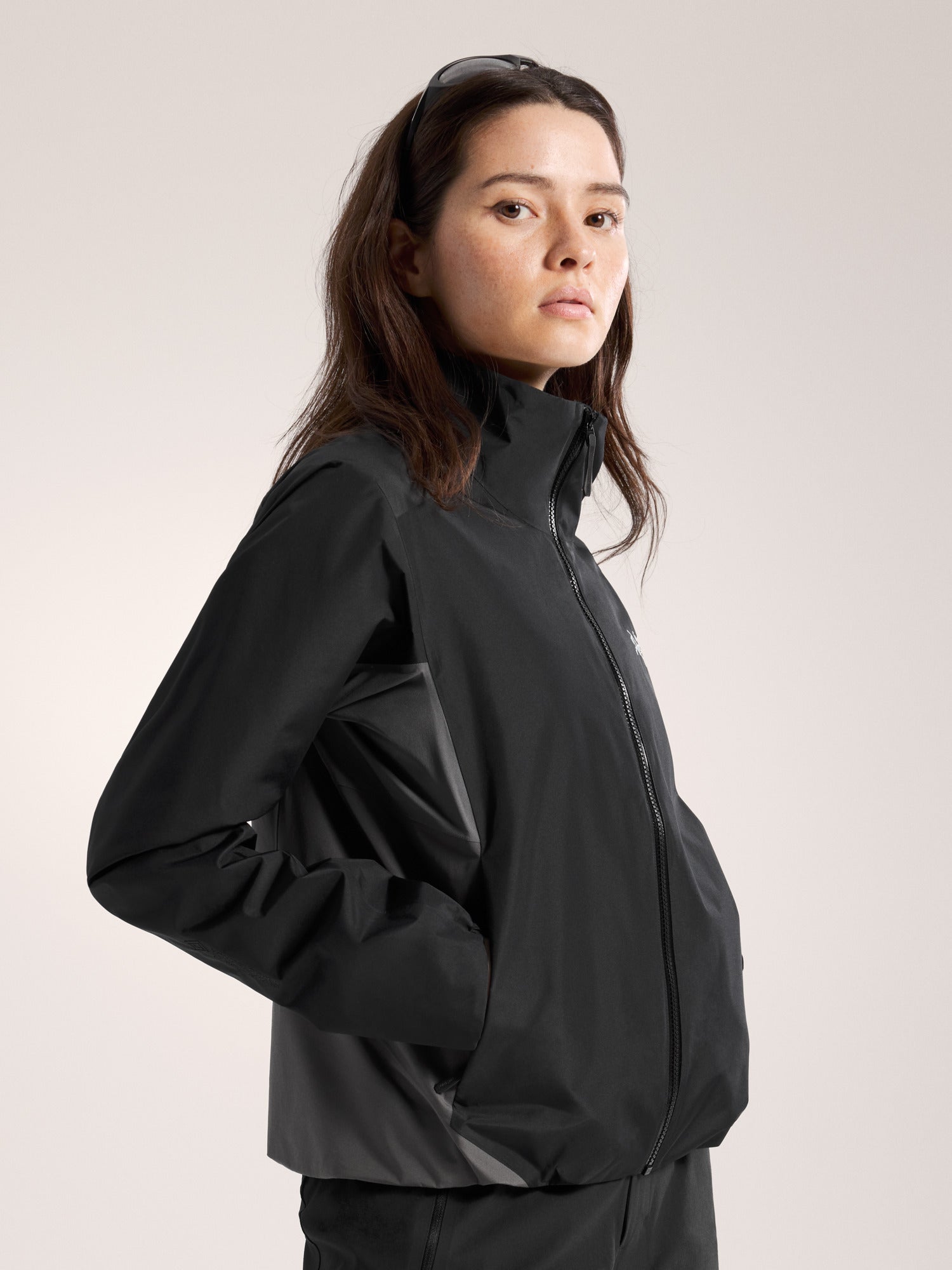 Arc'teryx Women's Weather resistant Solano Jacket Dark Grey