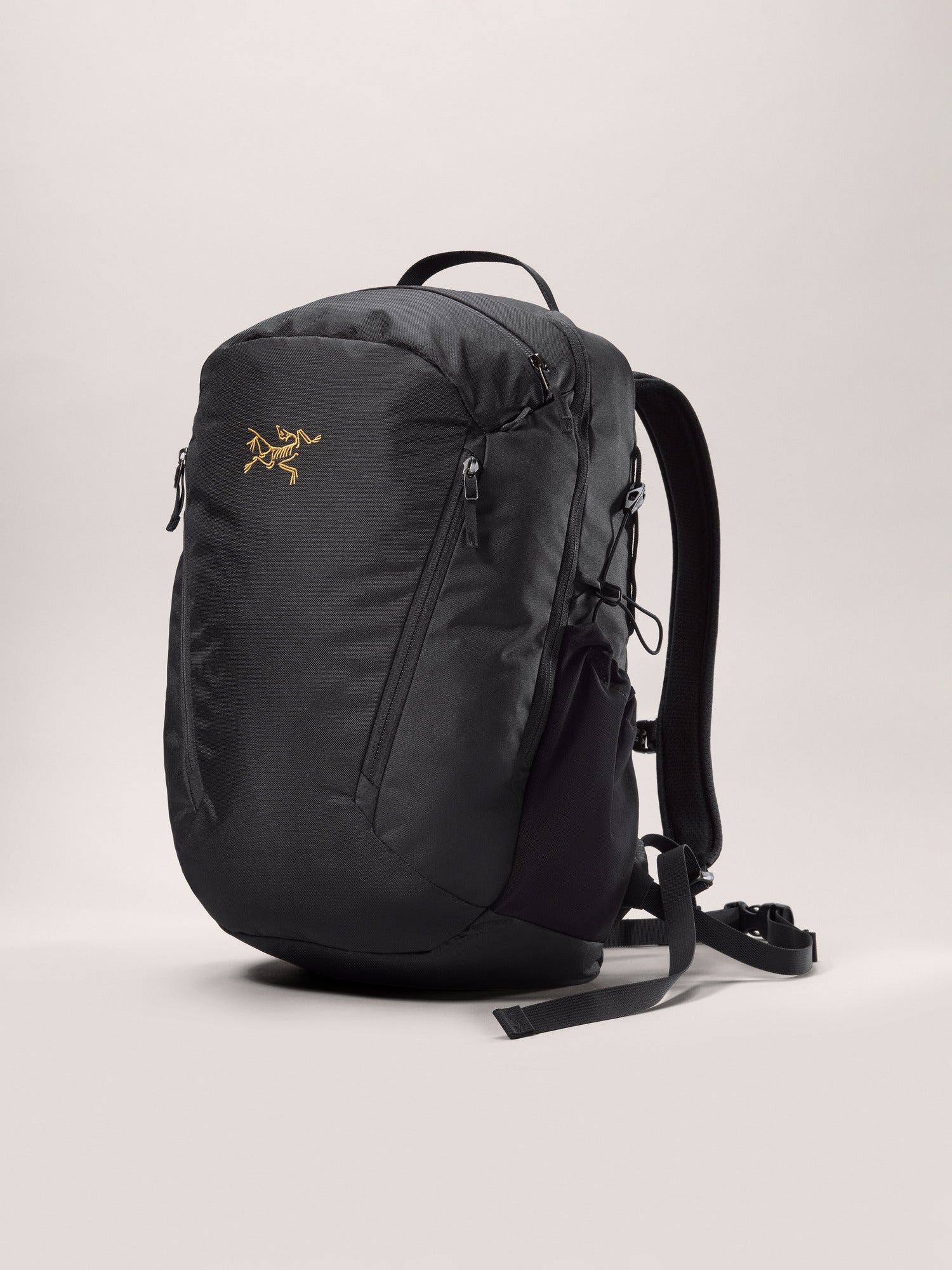 ARC’TERYX MANTIS 26 BACKPACK BLACK II Arc'teryx Lightweight Mantis 26 Backpack Black – Black – Arc'teryx