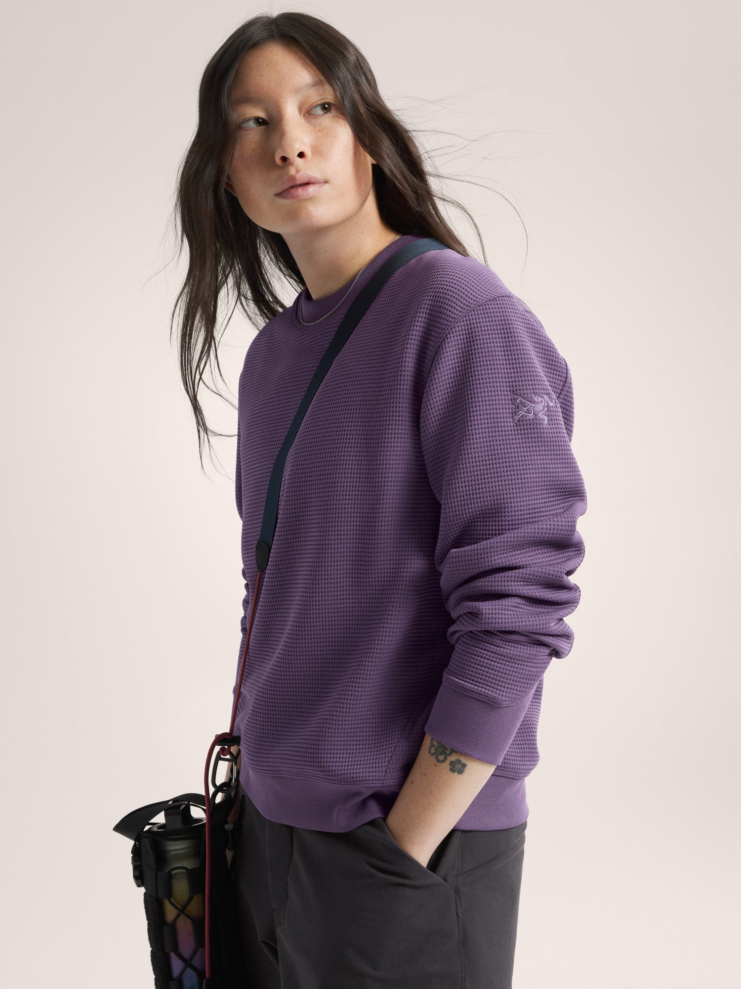 Olera Crew Neck Pullover Women's