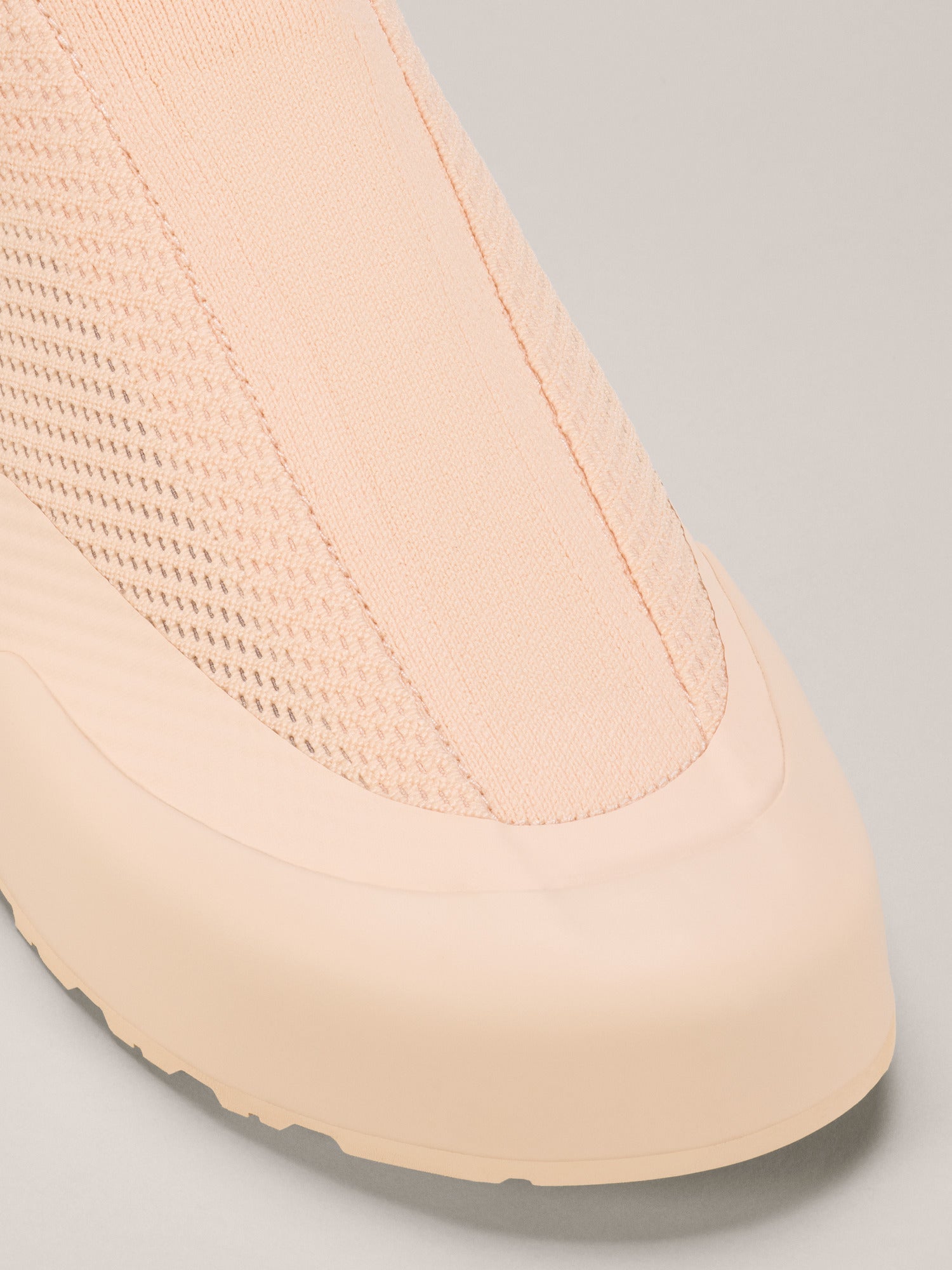 Kragg Shoe Women's
