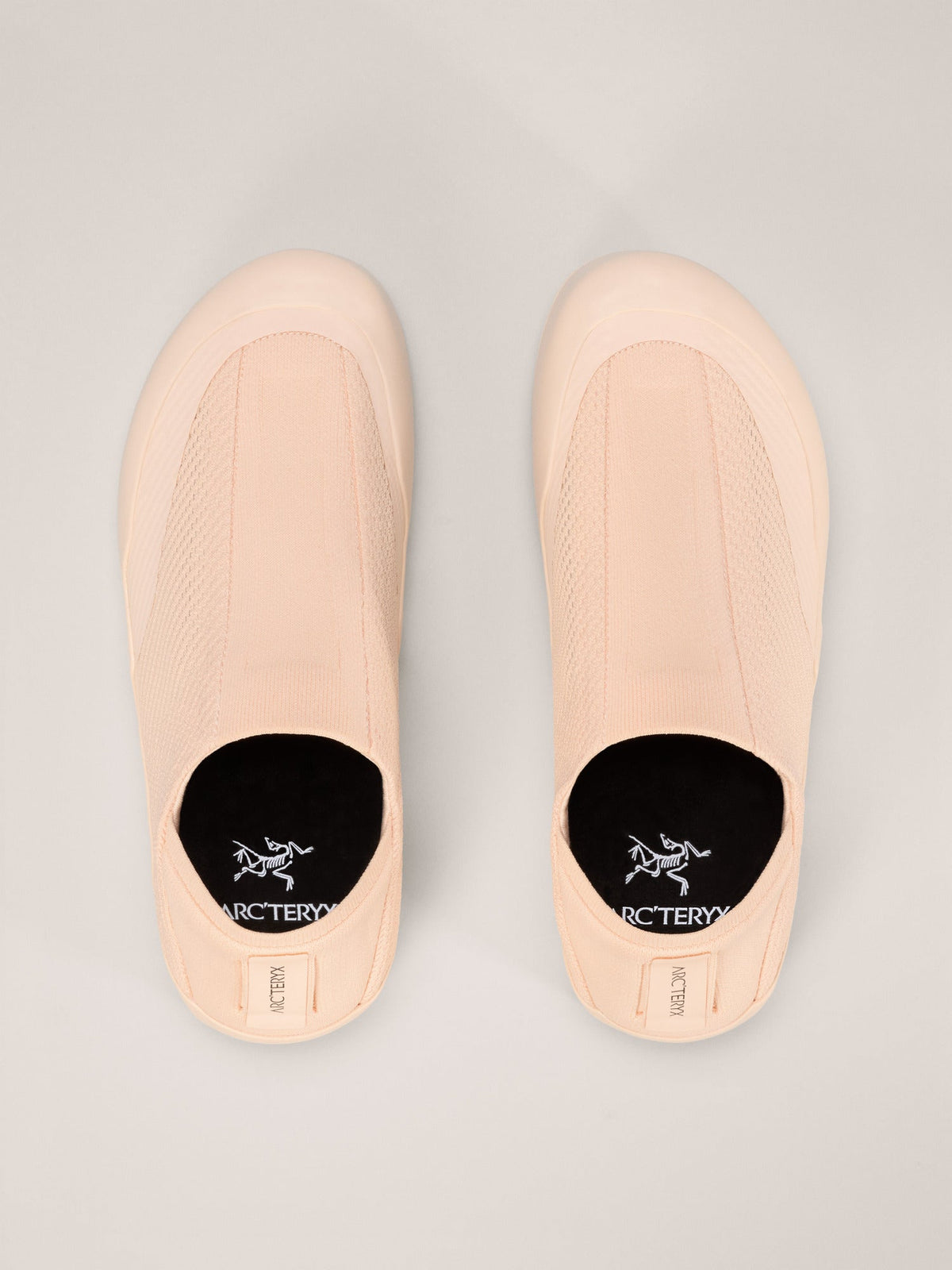 Kragg Shoe Women's